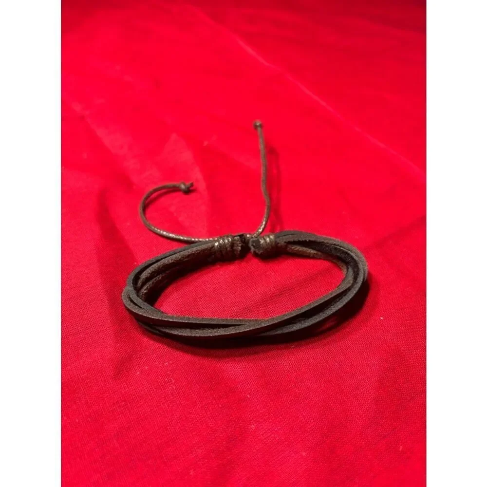 New! Decorative Leather Bracelet Men Wrap Handmade Wristband Adjustable